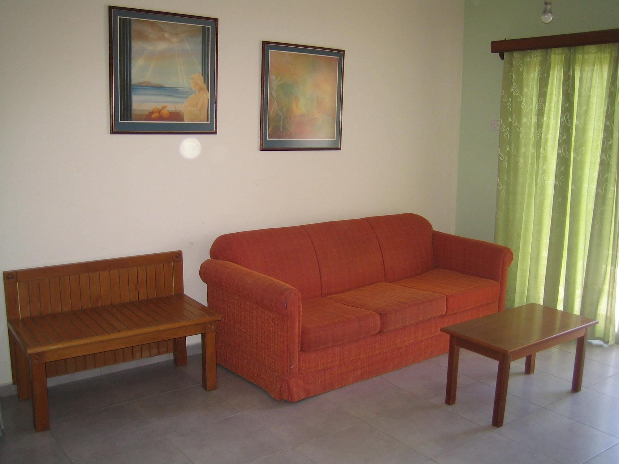 Onisillos Hotel Larnaca Ngoại thất bức ảnh