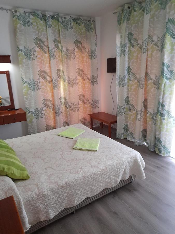 Onisillos Hotel Larnaca Ngoại thất bức ảnh