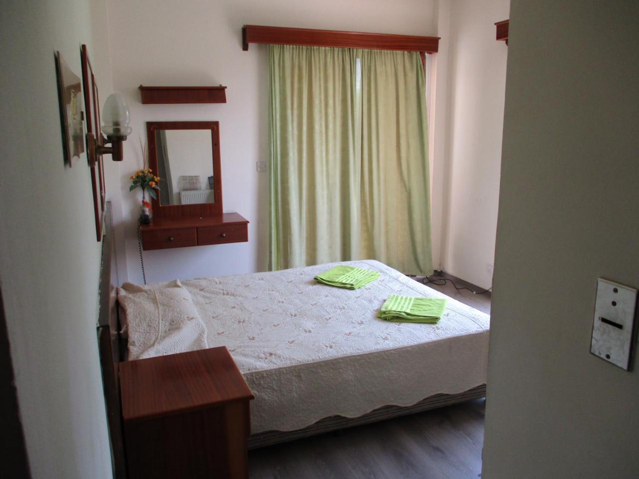 Onisillos Hotel Larnaca Ngoại thất bức ảnh