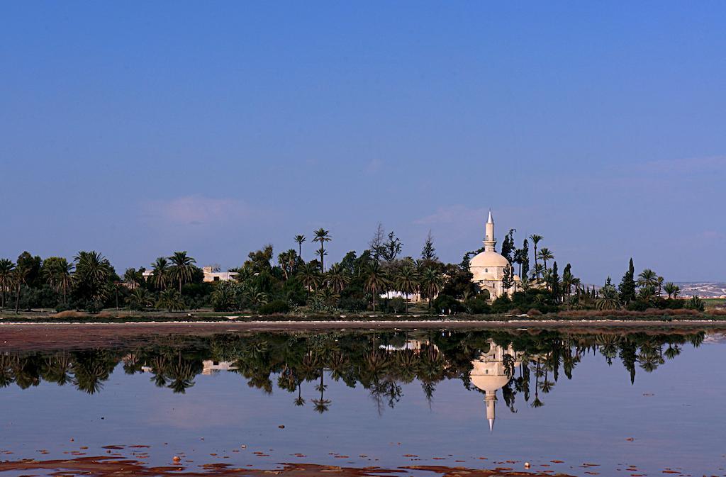 Onisillos Hotel Larnaca Ngoại thất bức ảnh